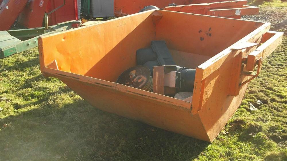 Construction – Boat Skip – Cogmans Farm Machinery